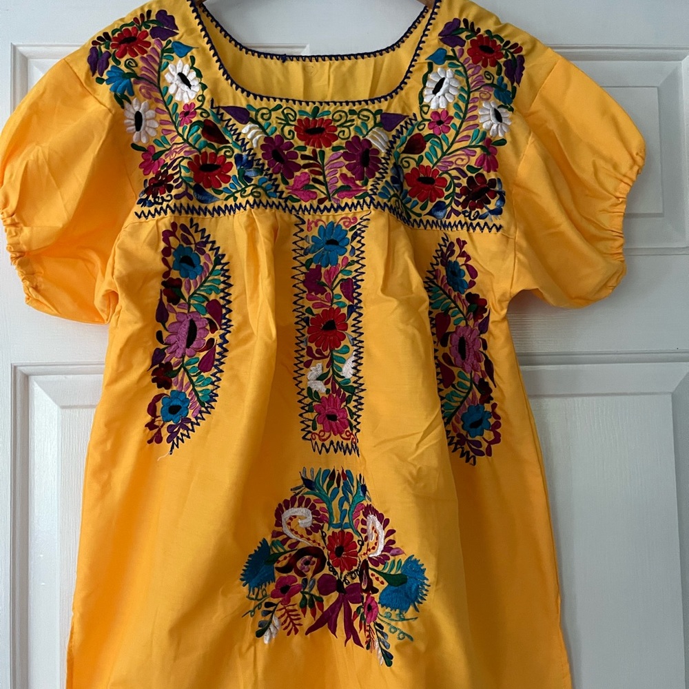 Mexican embroidered dress with puff sleeves